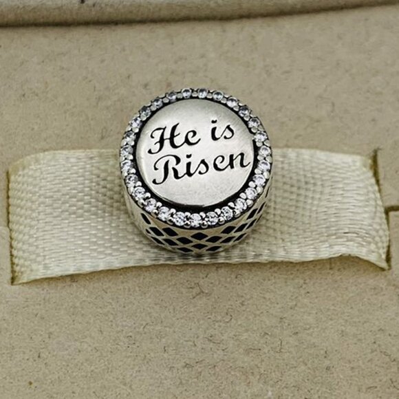 🔥🔥Pandora charleston he is risen charm - Picture 4 of 5